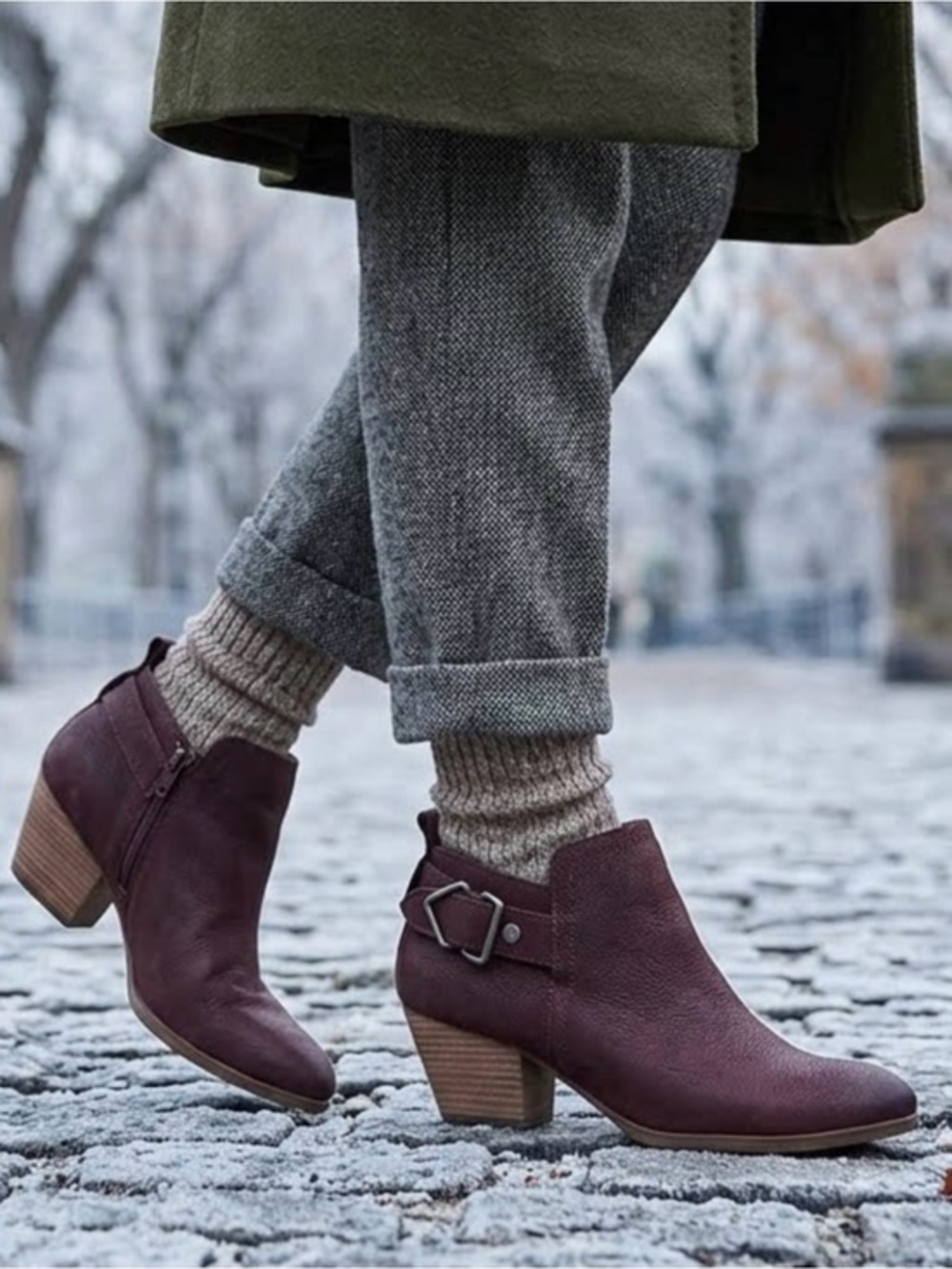 SARTO By Franco Sarto Garfield Western Burgundy Ankle Boots size 8